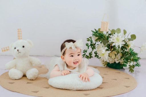 灯塔孕妇为什么一直放屁